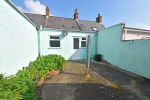 ** UNDER OFFER WITH MAWSON COLLINS ** Langtor Hougues Magues Road